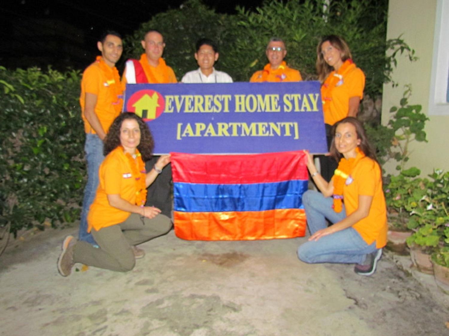 Everest Home Stay Apartment Lalitpur Екстериор снимка