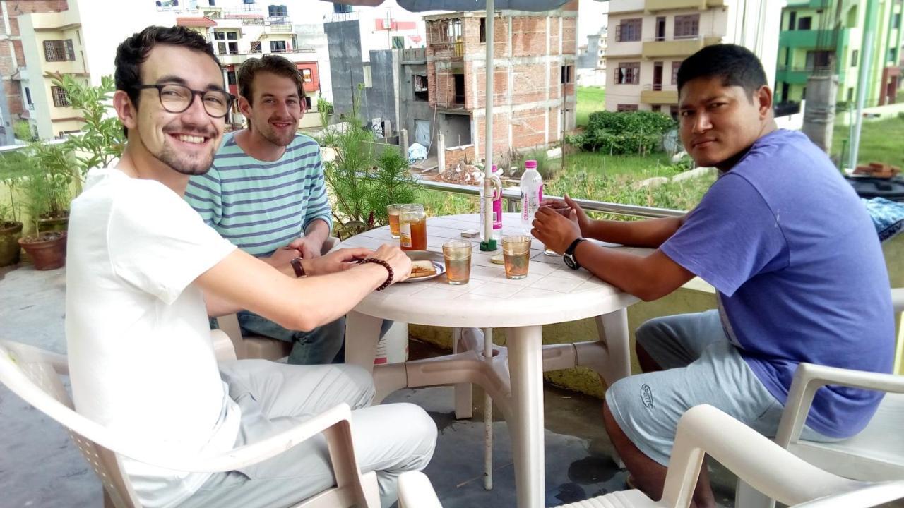 Everest Home Stay Apartment Lalitpur Екстериор снимка